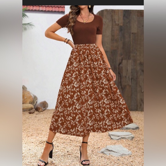 Brown Floral Maxi Dress-XL - Picture 2 of 6